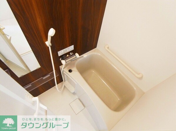 アイルグランデ北綾瀬の物件内観写真